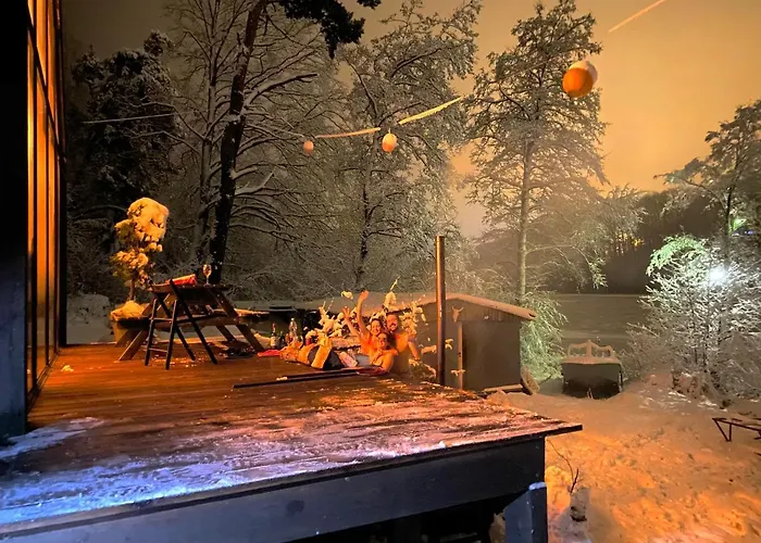 Szklana Stodola 度假居 普日维兹