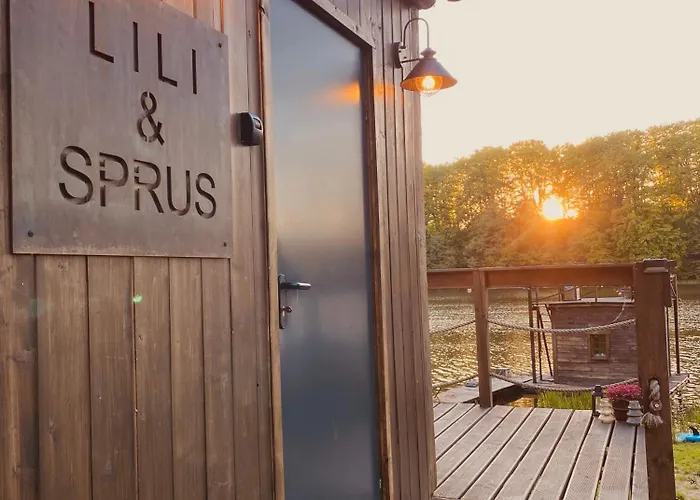 Szklana Stodola * 普日维兹